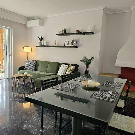 Modern Garden View Apt In Voula, Athens - Luxe Exterior photo