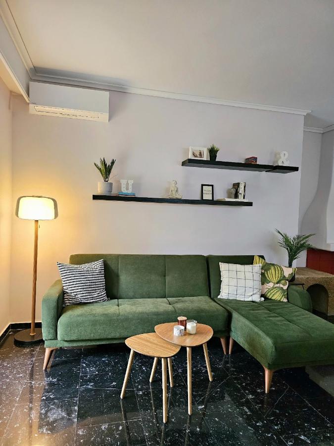 Modern Garden View Apt In Voula, Athens - Luxe Exterior photo