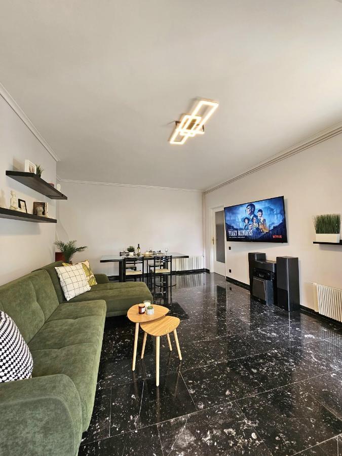 Modern Garden View Apt In Voula, Athens - Luxe Exterior photo
